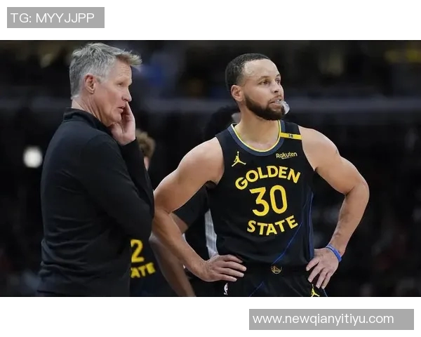 库里赞罗林斯无畏表现感到高兴但又有些不满的复杂心情 库里赞罗林斯无畏表现感到高兴但又有些不满的复杂心情