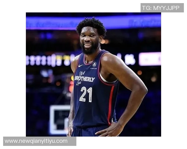 恩比德训练中右膝酸痛将进行影像检查以确认伤情 恩比德训练中右膝酸痛将进行影像检查以确认伤情